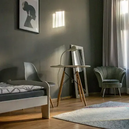 Hostel Moon Varşova