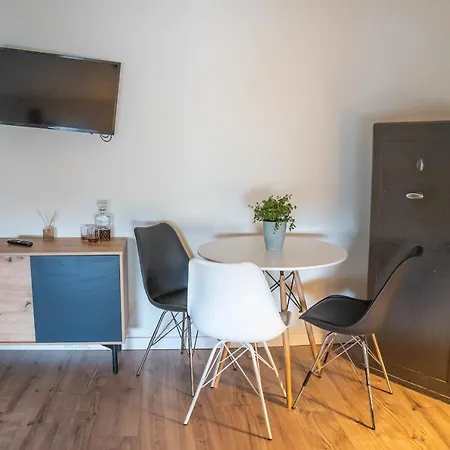 Moon Hostal Varsovia