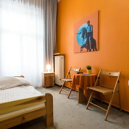 Hostal Moon