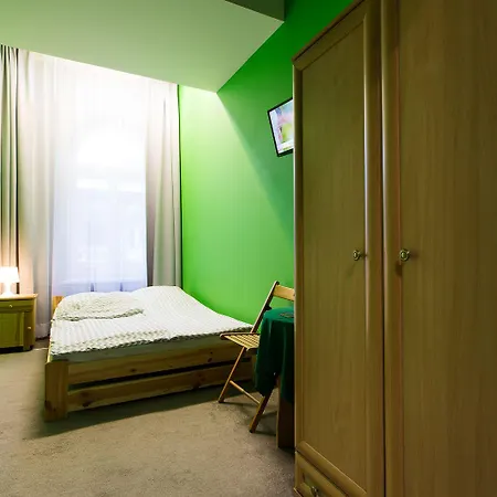 Moon Hostal *