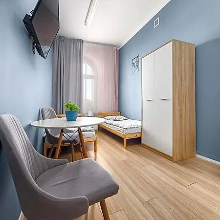 Moon Hostal *