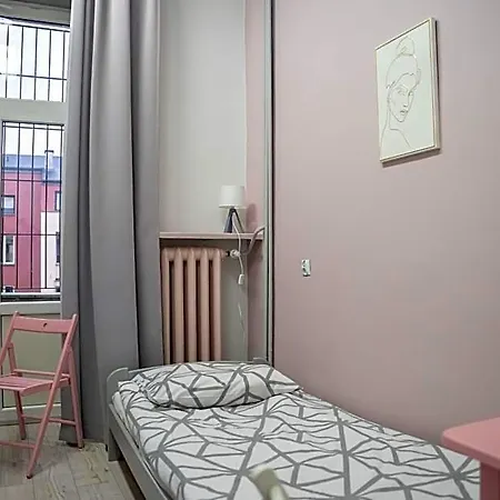 Moon Hostal
