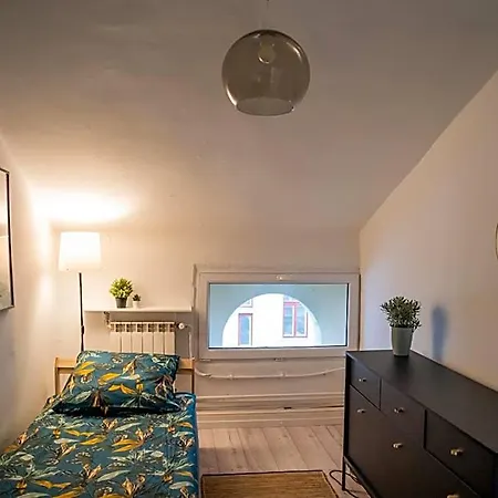 Hostal Moon