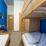 Hostel Moon *