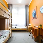 Hostel Moon