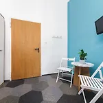 Moon Hostel *