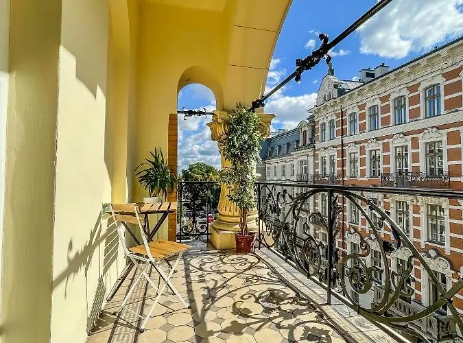 Moon Hostel Warschau